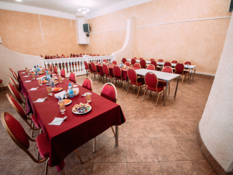 Почему на поминках едят ложками